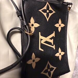 Pre-owned Louis Vuitton Empreinte Monogram Giant Double Zip Pochette Black Cream